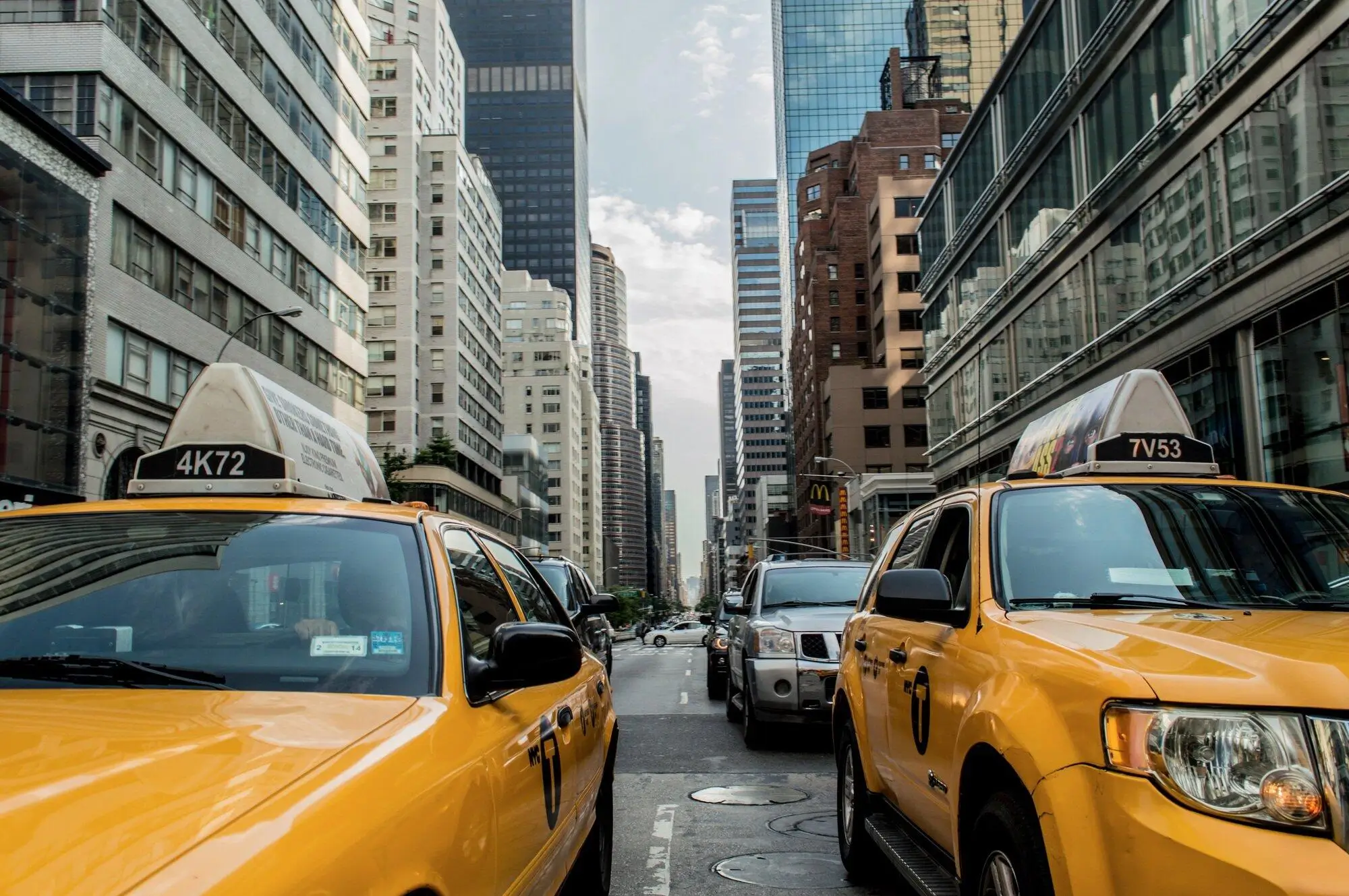 5 Ways an HOA Manager Boosts Community Living in New York